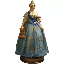 Statuette made of solid alder "Elizabeth Petrovna" from the collection "History of the Russian State"